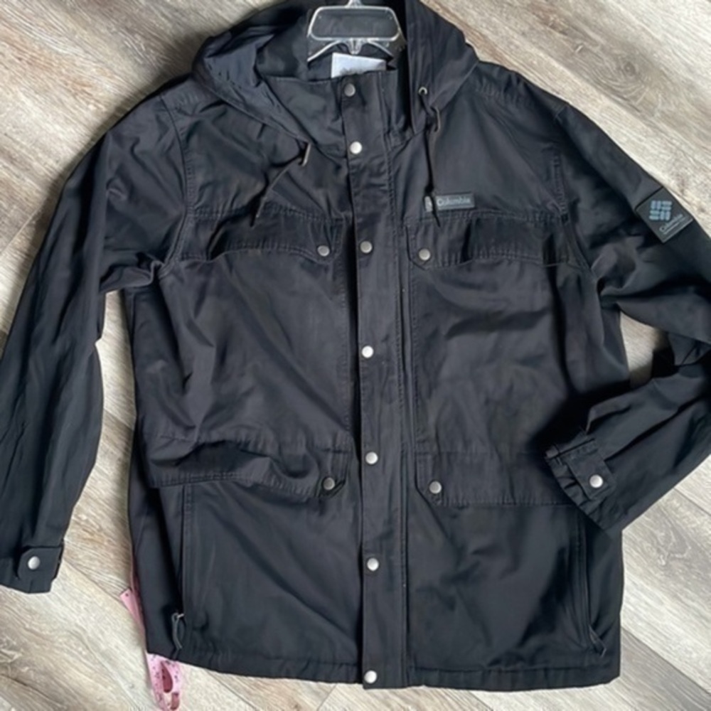 Columbia Coat Men's size XL Black hooded Outer Utilitarian style